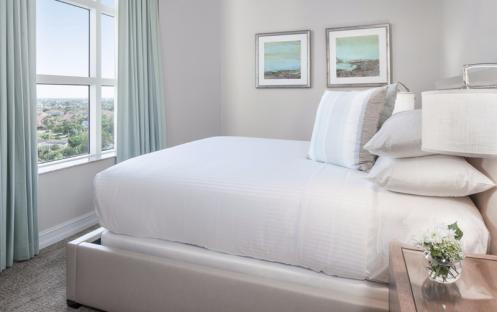 One Bedroom Partial Gulf View Suite